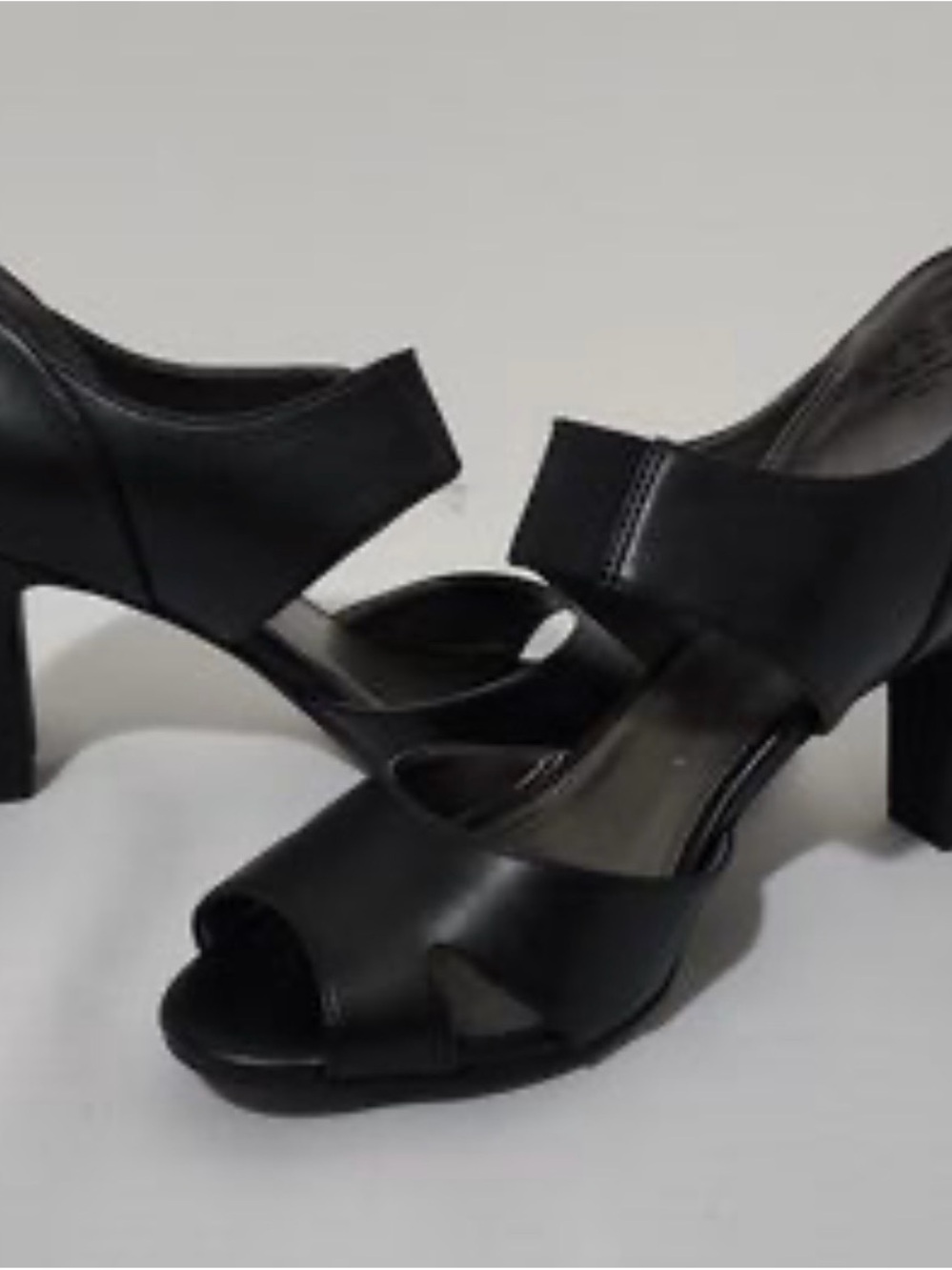 NWT Antonio Melani Paetyn Black Wedge Platform Sandals Wide Size 9.5W $50